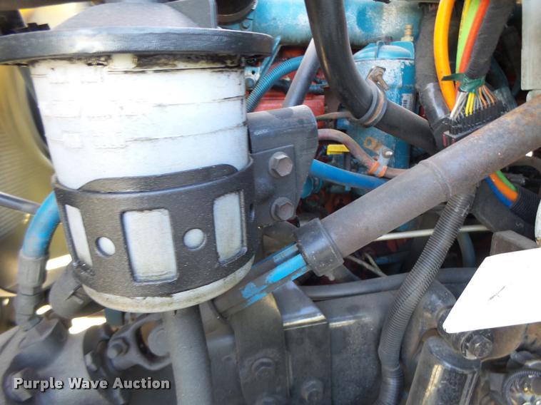 image for item K5612 2007 International 7300 bucket truck