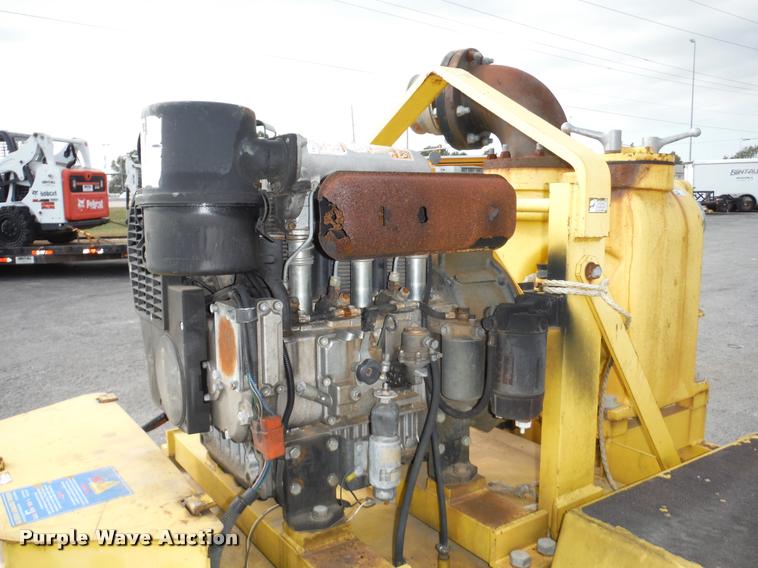 image for item K7711 2002 Wacker PT6LT pump