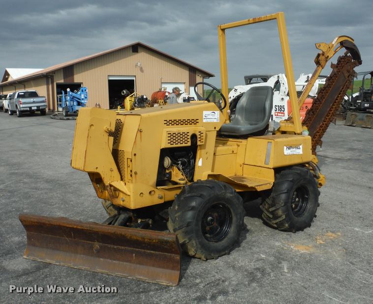 image for item K7712 1998 Vermeer V3550A trencher