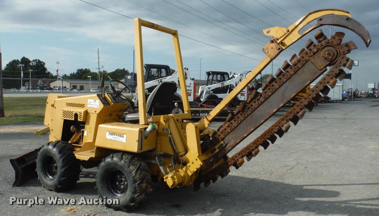 image for item K7712 1998 Vermeer V3550A trencher