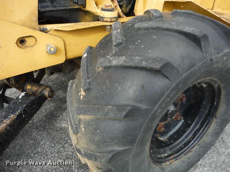 image for item K7712 1998 Vermeer V3550A trencher