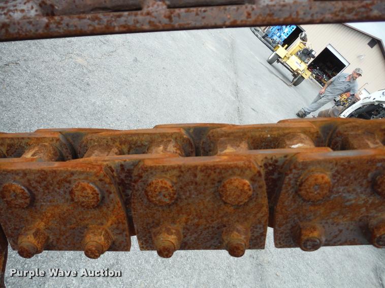 image for item K7712 1998 Vermeer V3550A trencher