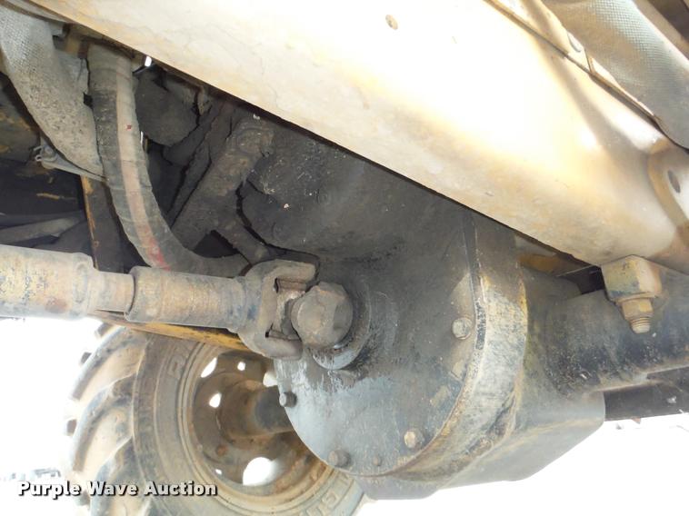 image for item K7712 1998 Vermeer V3550A trencher