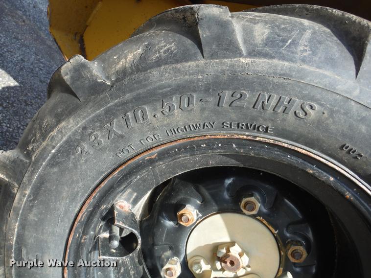 image for item K7713 2008 Vermeer RT200 trencher