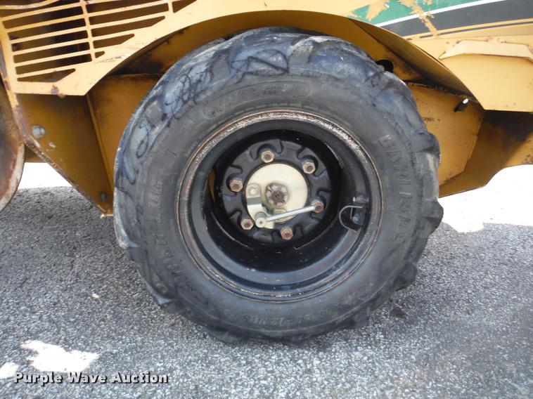 image for item K7713 2008 Vermeer RT200 trencher