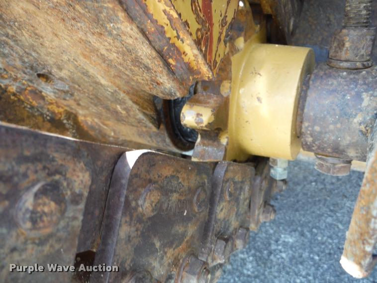 image for item K7713 2008 Vermeer RT200 trencher