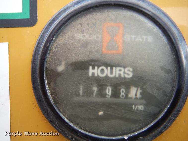 image for item K7714 2009 Vermeer SC252 stump grinder