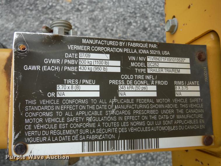 image for item K7714 2009 Vermeer SC252 stump grinder