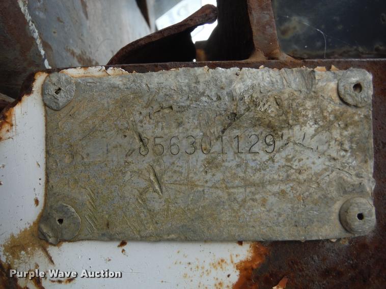 image for item K7715 1995 Bobcat 20 skid steer auger