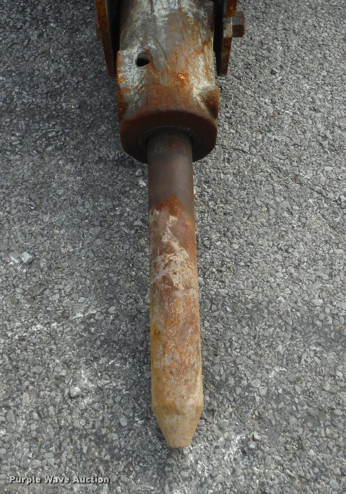 image for item K7716 2010 Okada Top 35 skid steer breaker