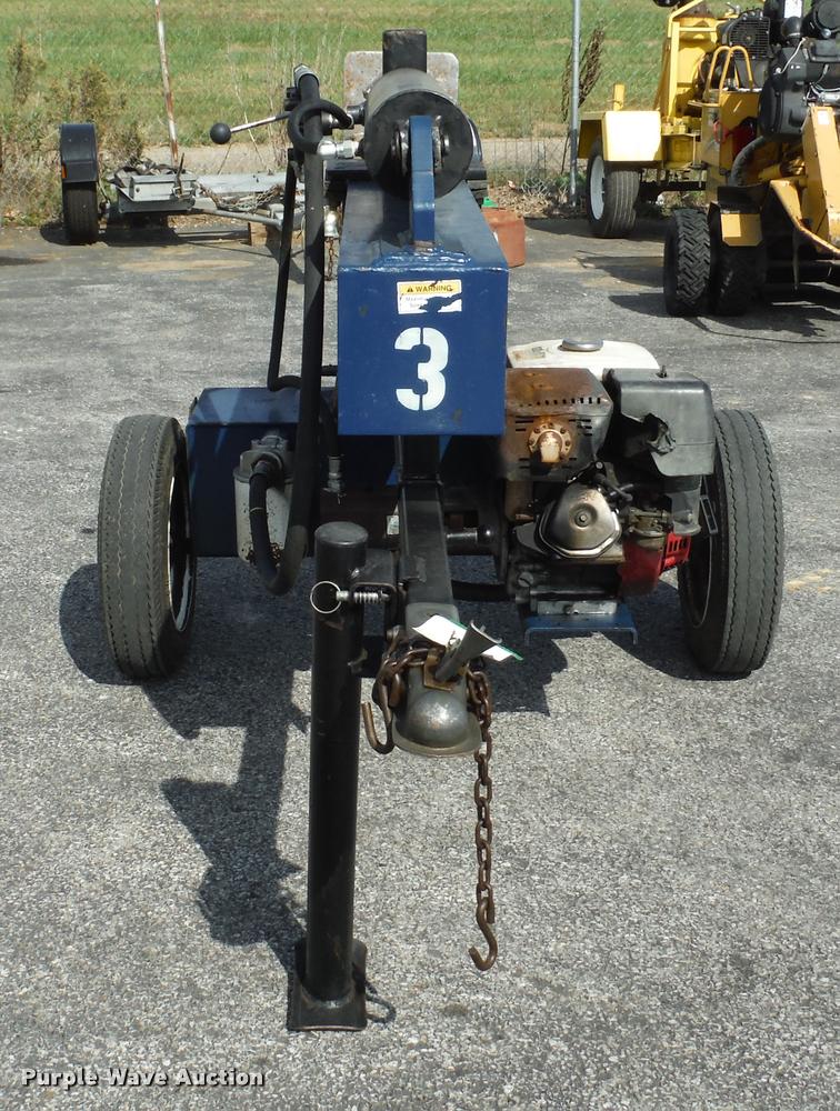 image for item K7717 2006 Iron & Oak BHVH3405 wood splitter