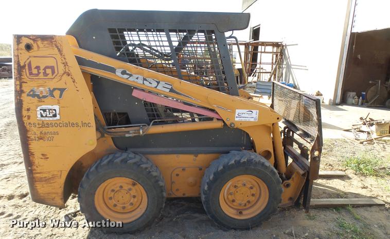 image for item L3297 2002 Case 40XT skid steer