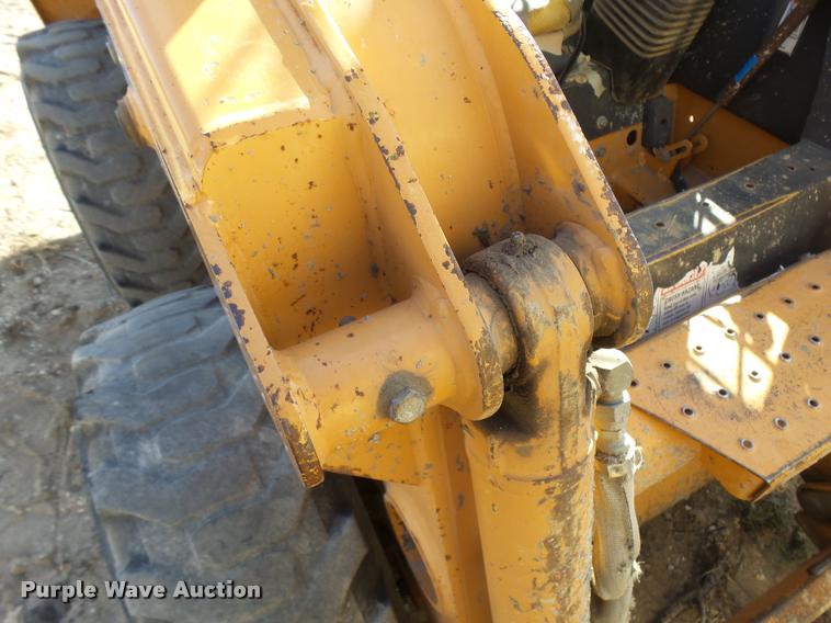 image for item L3297 2002 Case 40XT skid steer