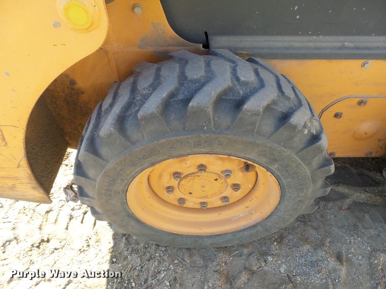 image for item L3297 2002 Case 40XT skid steer