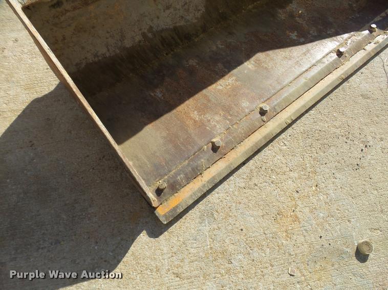 image for item L3297 2002 Case 40XT skid steer