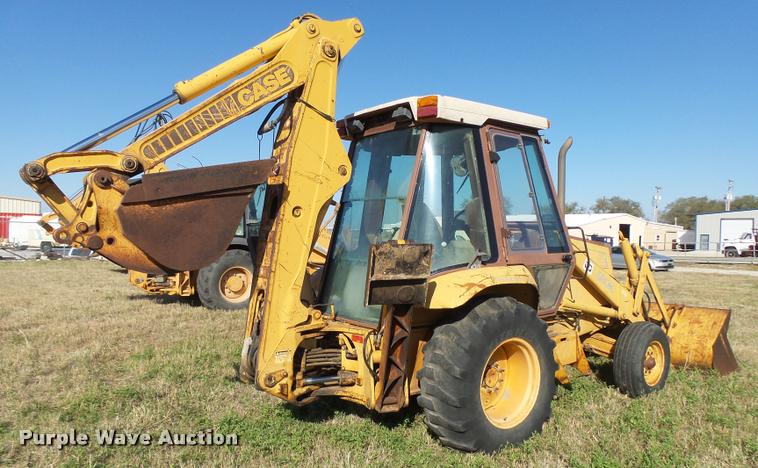 image for item L3298 1987 Case 580K backhoe