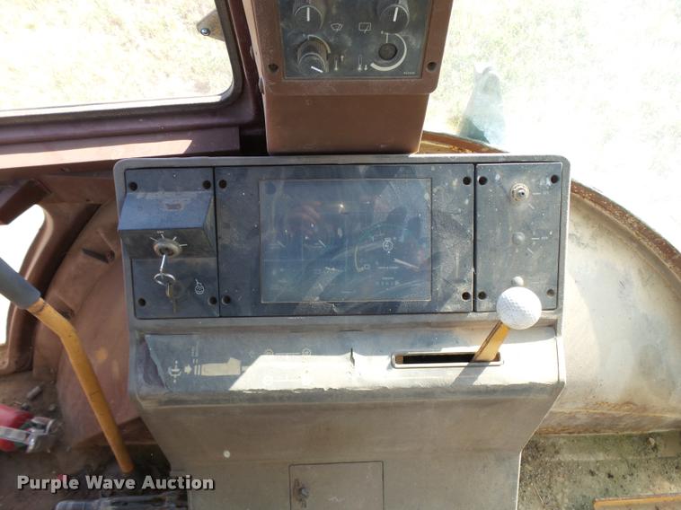 image for item L3298 1987 Case 580K backhoe