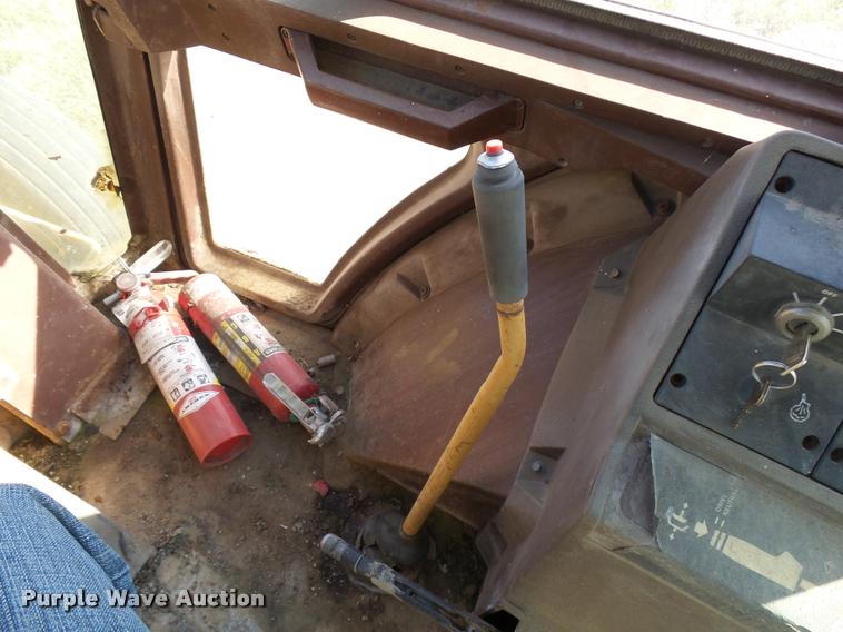 image for item L3298 1987 Case 580K backhoe