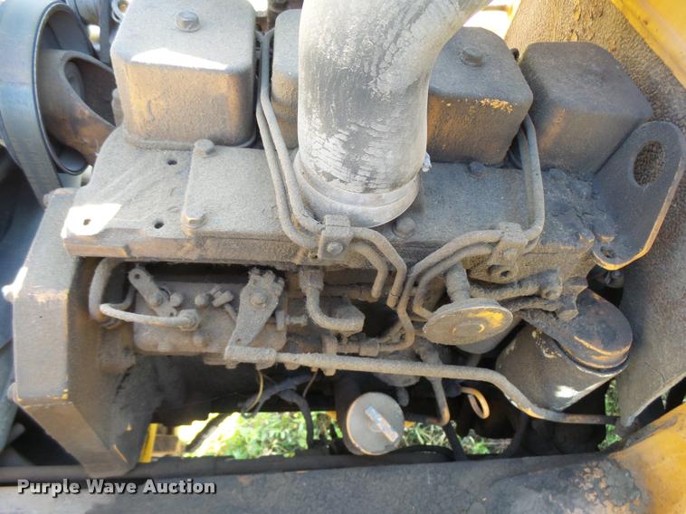 image for item L3298 1987 Case 580K backhoe
