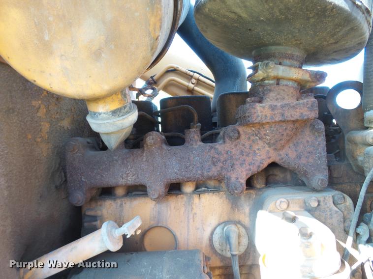 image for item L3298 1987 Case 580K backhoe