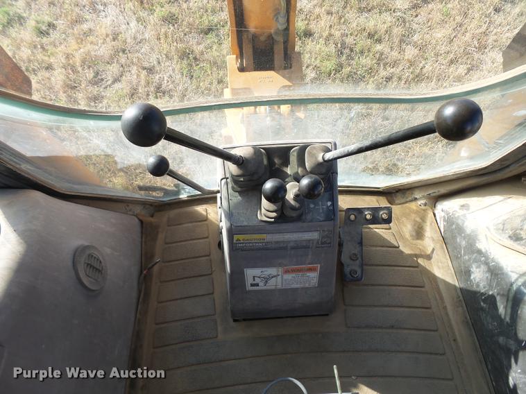 image for item L3300 2002 Case 580M backhoe