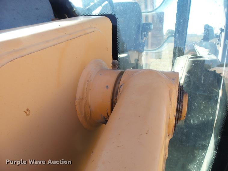 image for item L3300 2002 Case 580M backhoe