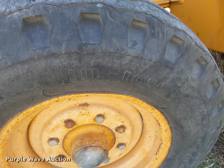 image for item L3300 2002 Case 580M backhoe