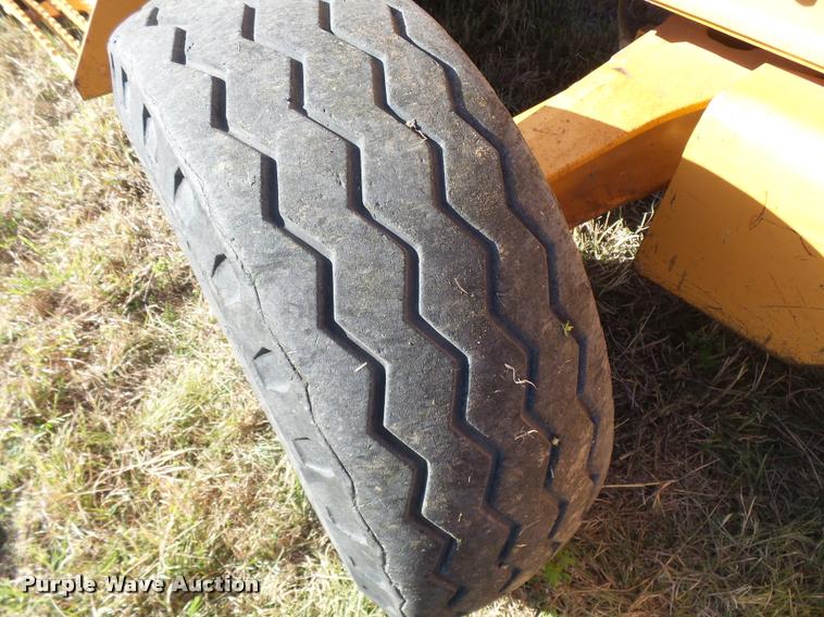 image for item L3300 2002 Case 580M backhoe