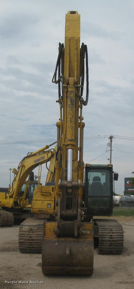 image for item L3869 2005 Caterpillar 330C L excavator