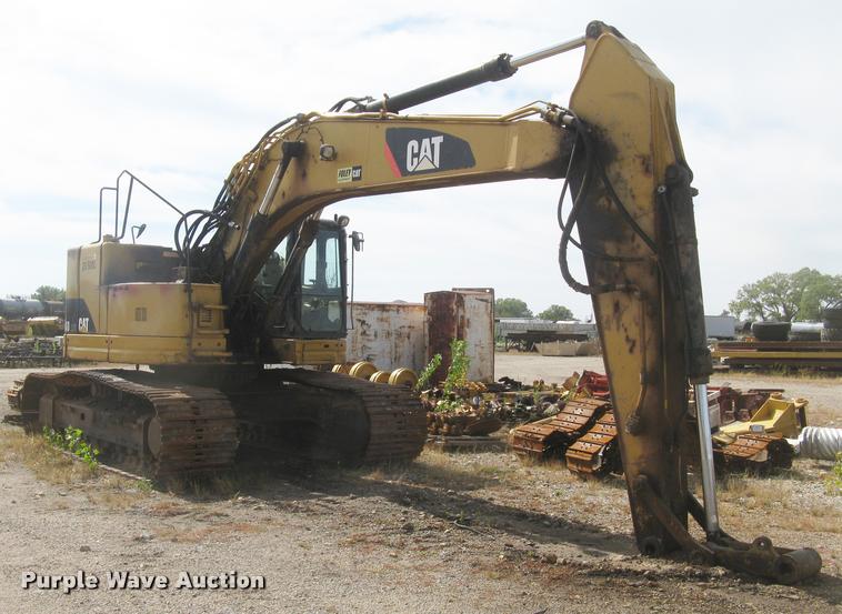 image for item L3897 2009 Caterpillar 328D LCR excavator