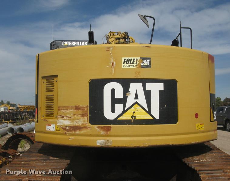 image for item L3897 2009 Caterpillar 328D LCR excavator