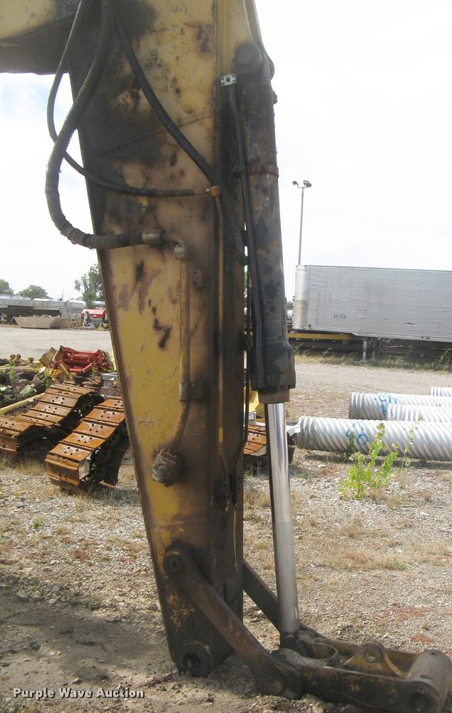 image for item L3897 2009 Caterpillar 328D LCR excavator