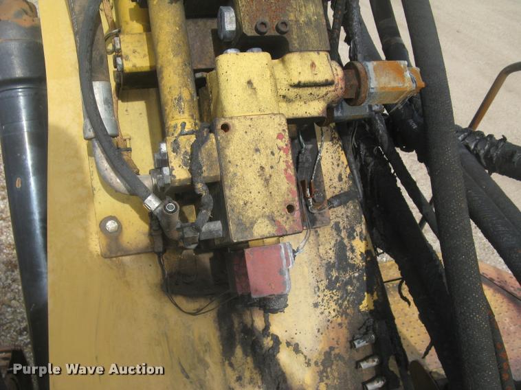 image for item L3897 2009 Caterpillar 328D LCR excavator