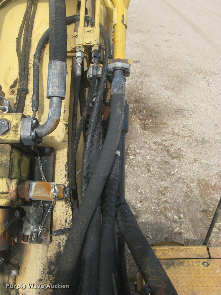 image for item L3897 2009 Caterpillar 328D LCR excavator