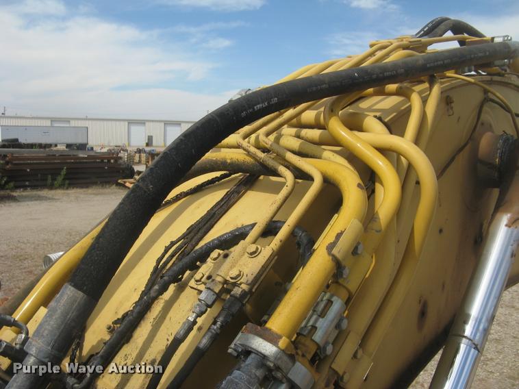 image for item L3897 2009 Caterpillar 328D LCR excavator