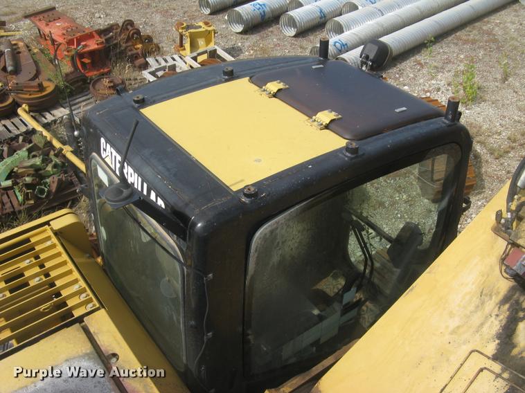 image for item L3897 2009 Caterpillar 328D LCR excavator
