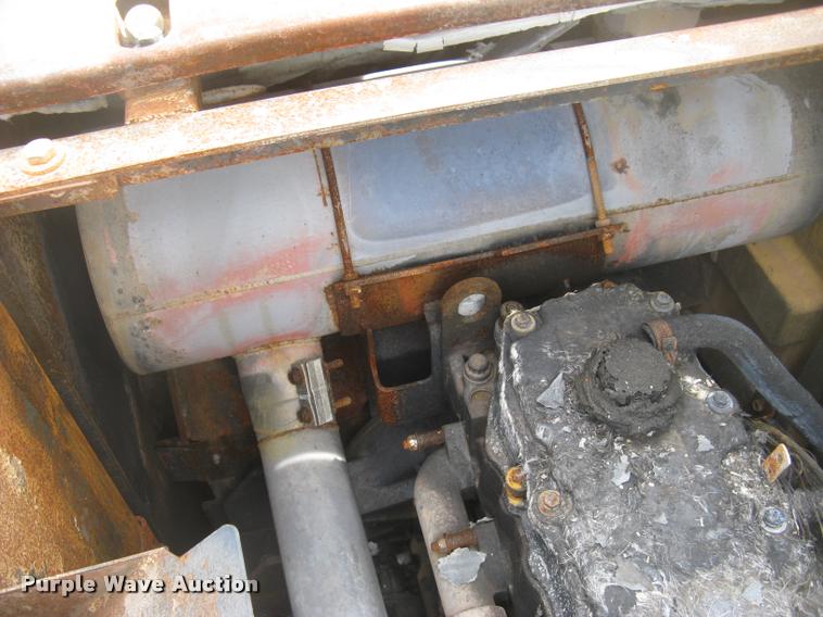 image for item L3897 2009 Caterpillar 328D LCR excavator