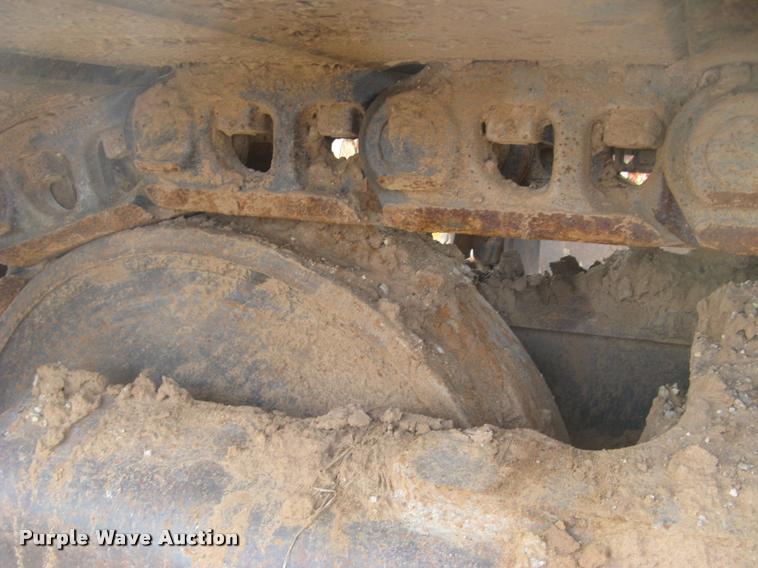 image for item L3897 2009 Caterpillar 328D LCR excavator