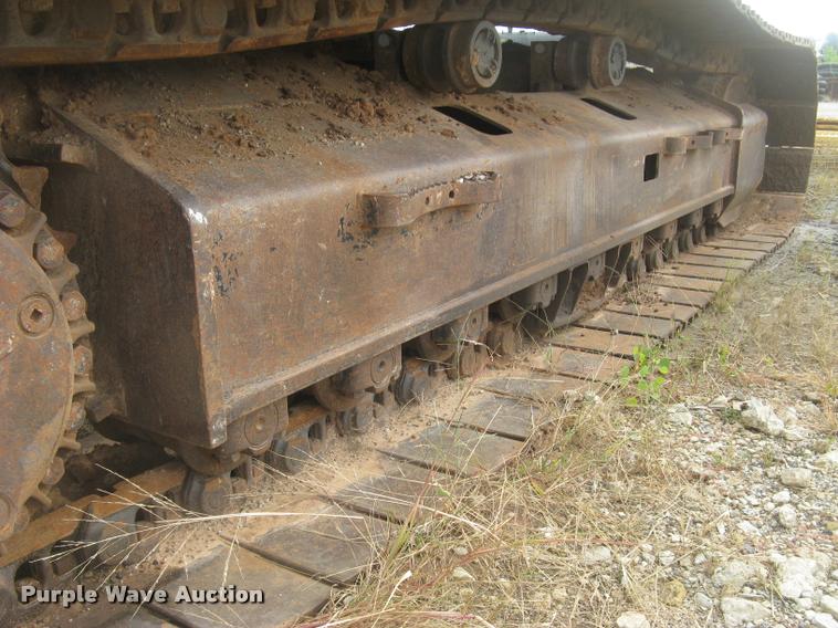 image for item L3897 2009 Caterpillar 328D LCR excavator