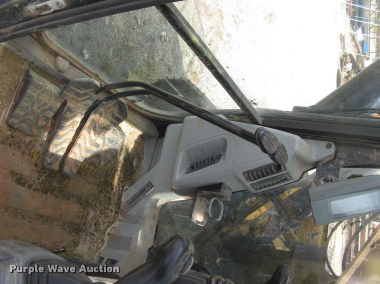 image for item L3897 2009 Caterpillar 328D LCR excavator