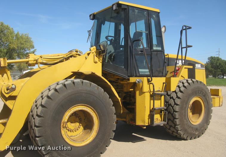 image for item L3901 2001 Caterpillar 950G wheel loader