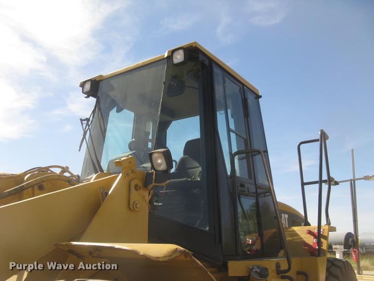 image for item L3901 2001 Caterpillar 950G wheel loader