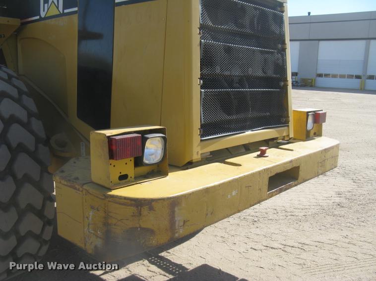 image for item L3901 2001 Caterpillar 950G wheel loader