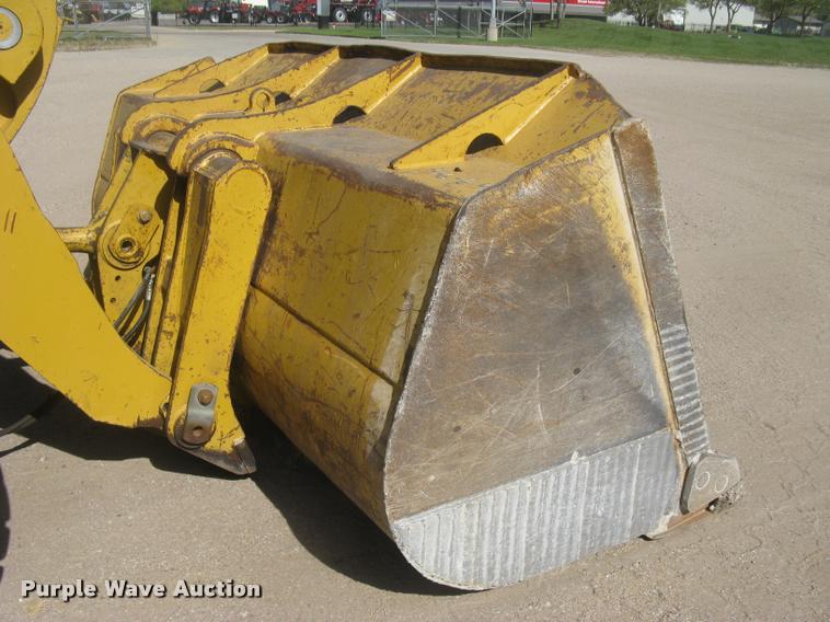 image for item L3901 2001 Caterpillar 950G wheel loader