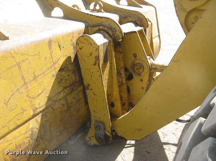 image for item L3901 2001 Caterpillar 950G wheel loader
