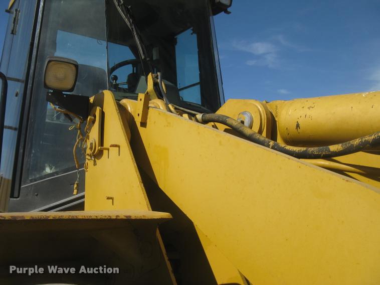 image for item L3901 2001 Caterpillar 950G wheel loader