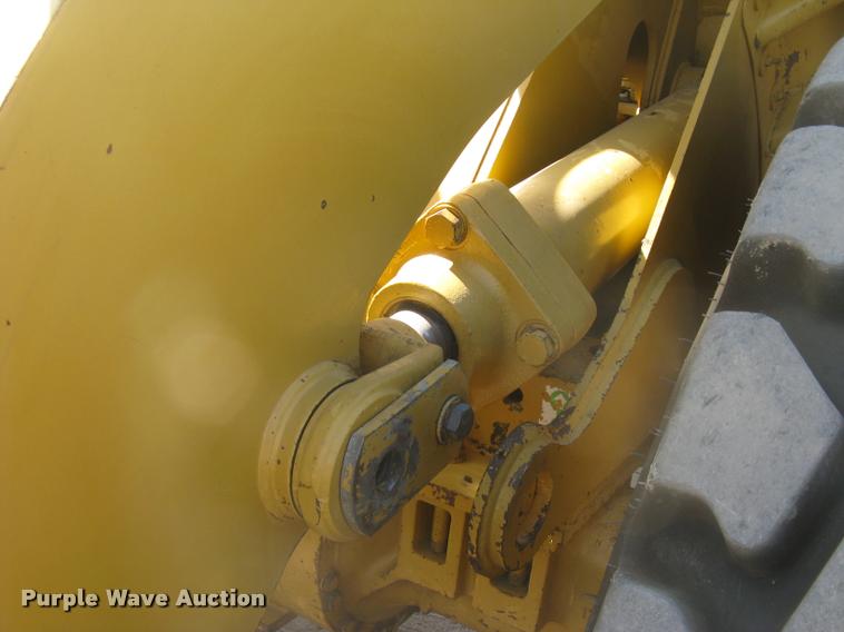 image for item L3901 2001 Caterpillar 950G wheel loader