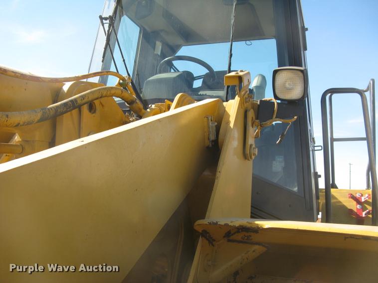 image for item L3901 2001 Caterpillar 950G wheel loader