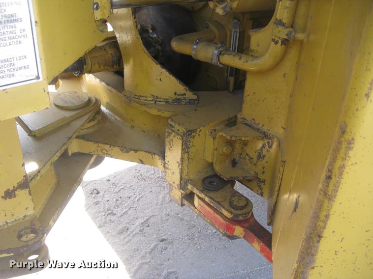 image for item L3901 2001 Caterpillar 950G wheel loader