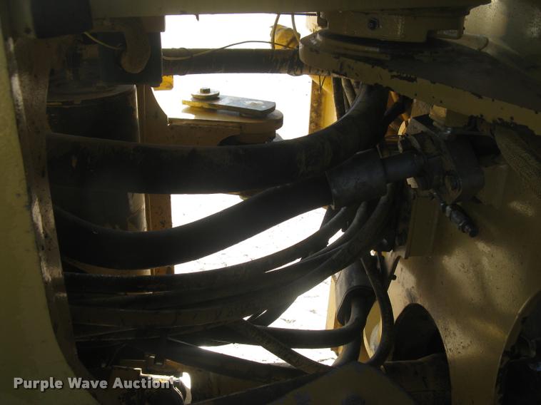 image for item L3901 2001 Caterpillar 950G wheel loader